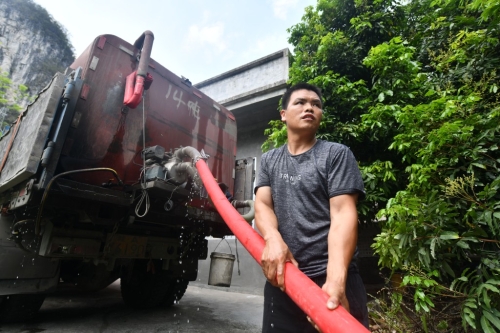 10省出现旱情,陕西雨量是1961年以来最少。 新华社 10省出现旱情,陕西雨量是1961年以来最少。 新华社