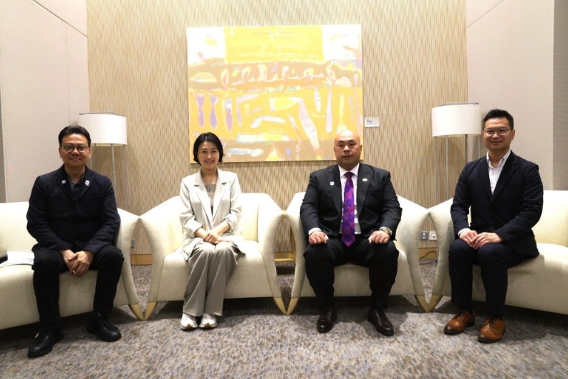 湾仔区的伍凯诚、黄大仙区朱颖诗、葵青区的马家骏和九龙城区左滙雄(左至右),四人都是国家安全教育地区导师。