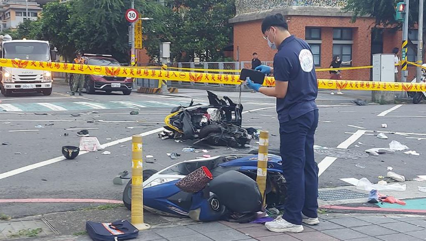 新北三峡车祸引发社会对高龄驾驶换照制度关注 新北三峡车祸引发社会对高龄驾驶换照制度关注