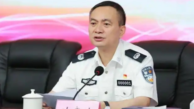 四川副省长、公安厅长叶寒冰落马 四川副省长、公安厅长叶寒冰落马