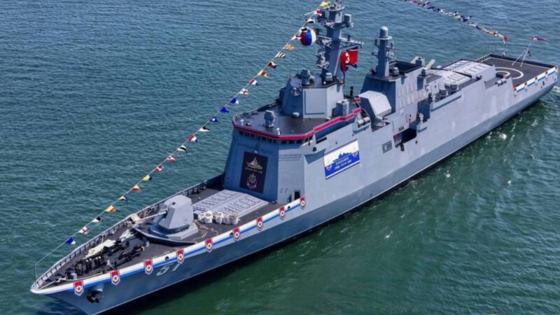 4月底亮相的朝鲜新驱逐舰“崔贤”号。朝中社 4月底亮相的朝鲜新驱逐舰“崔贤”号。朝中社