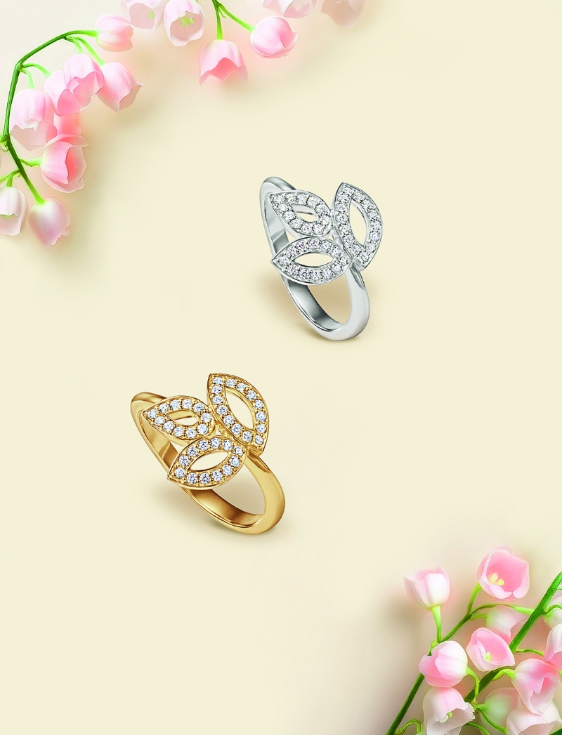 Lily Cluster铂金钻石戒指,镶嵌37颗圆形明亮式切工钻石,总重约0.18卡 Lily Cluster铂金钻石戒指,镶嵌37颗圆形明亮式切工钻石,总重约0.18卡