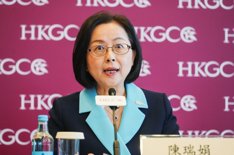 总商会主席陈瑞娟。 总商会主席陈瑞娟。