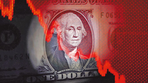 有“避险基金天王”称号的全球最大避险基金桥水共同创办人达利欧22日再度示警,称美国债务及财赤问题已极为严重,“病情”可能在未来3年内爆发。 有“避险基金天王”称号的全球最大避险基金桥水共同创办人达利欧22日再度示警,称美国债务及财赤问题已极为严重,“病情”可能在未来3年内爆发。