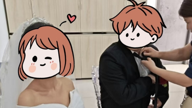 “买主”与缅甸女子举行婚礼。 “买主”与缅甸女子举行婚礼。