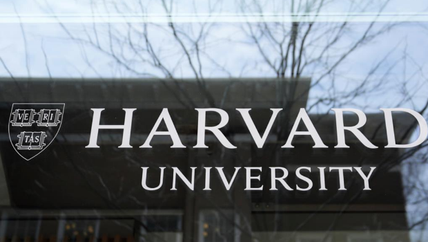 特朗普打压哈佛大学,《纽约时报》:让中国人再次对美国祛魅。 特朗普打压哈佛大学,《纽约时报》:让中国人再次对美国祛魅。