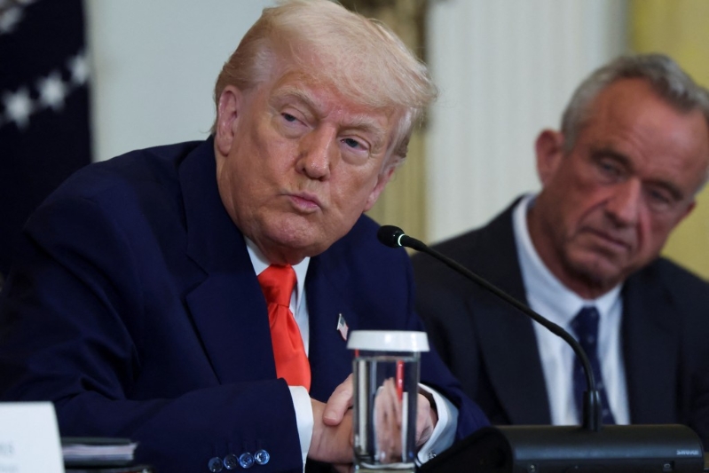 据报今次裁员反映特朗普对国安会人员属于深层政府的偏执。 据报今次裁员反映特朗普对国安会人员属于深层政府的偏执。