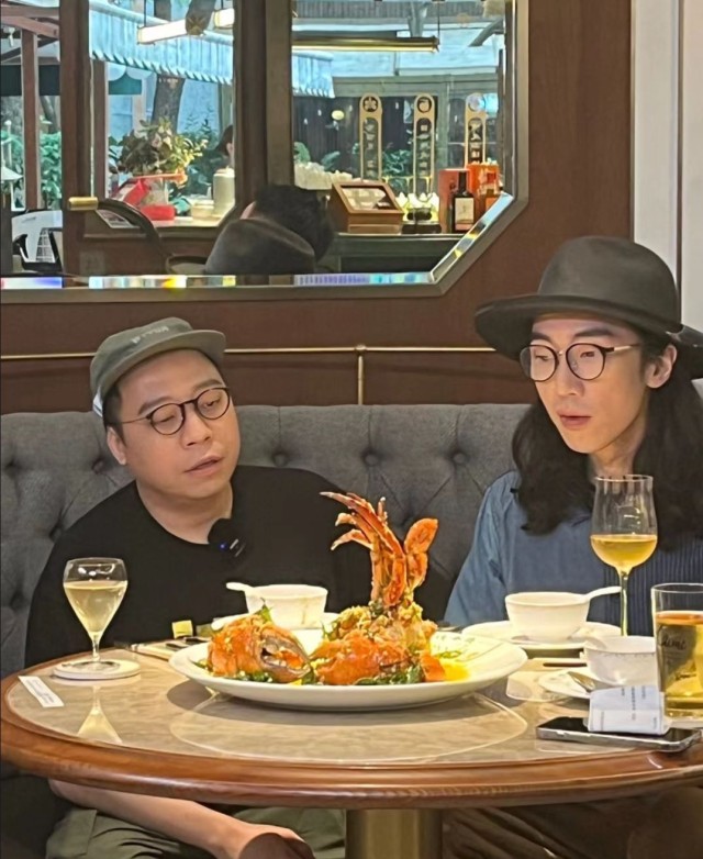 陆永C君钟爱粤菜 广州第一鎏金猪扒包 陆永C君钟爱粤菜 广州第一鎏金猪扒包