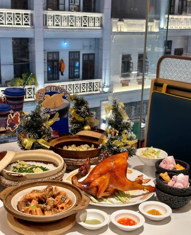 招牌菜爆汁香茅烧鸡 招牌菜爆汁香茅烧鸡