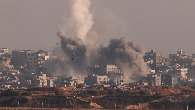 以军称周五在汗尤尼斯攻击了“多名可疑目标”。路透社 以军称周五在汗尤尼斯攻击了“多名可疑目标”。路透社