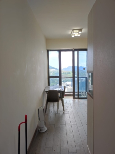 日出康城晋海II一个面积634方呎单位,属银主盘,开价670万元。 日出康城晋海II一个面积634方呎单位,属银主盘,开价670万元。