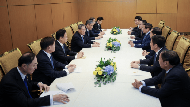 李强晤越南总理范明政 李强晤越南总理范明政