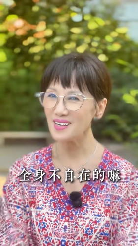 韩马利指自己带不够钱「周身唔舒服」。 韩马利指自己带不够钱「周身唔舒服」。