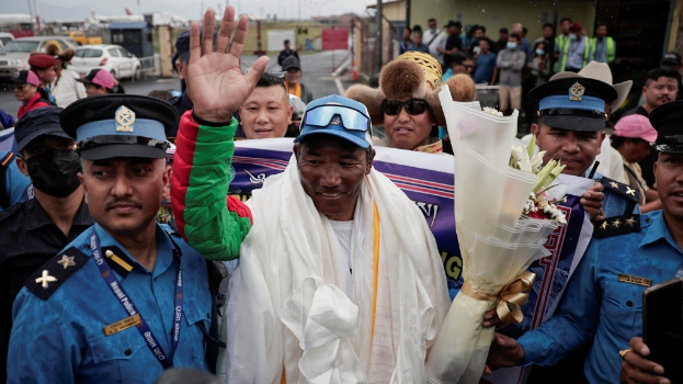 瑞塔2024年登顶珠峰。路透社 瑞塔2024年登顶珠峰。路透社