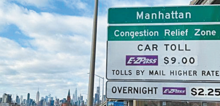 法官暂时禁止特朗普政府终止纾解入城费政策,驾驶人进入曼哈顿60街以南需支付9美元。 法官暂时禁止特朗普政府终止纾解入城费政策,驾驶人进入曼哈顿60街以南需支付9美元。