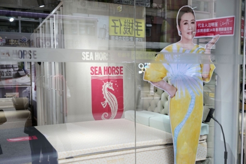 最终在走投无路下,他想起了本地品牌“海马牌”。(资料图片) 最终在走投无路下,他想起了本地品牌“海马牌”。(资料图片)