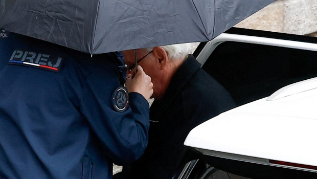 法国一名外科医生被爆25年来曾趁手术麻醉后性侵近300名儿童。 路透社 法国一名外科医生被爆25年来曾趁手术麻醉后性侵近300名儿童。 路透社