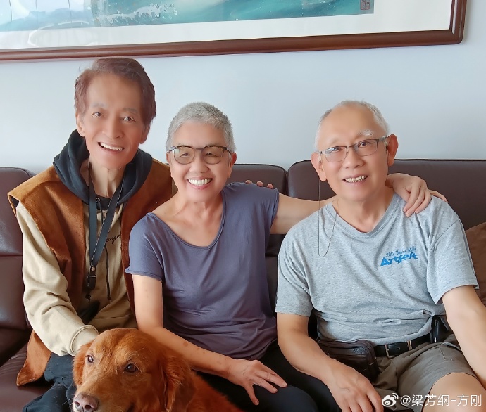 方刚去年仍不时更新微博。 方刚去年仍不时更新微博。