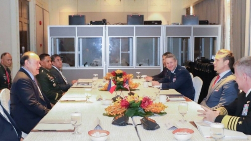 菲防长指小国南海遭霸凌 菲防长指小国南海遭霸凌