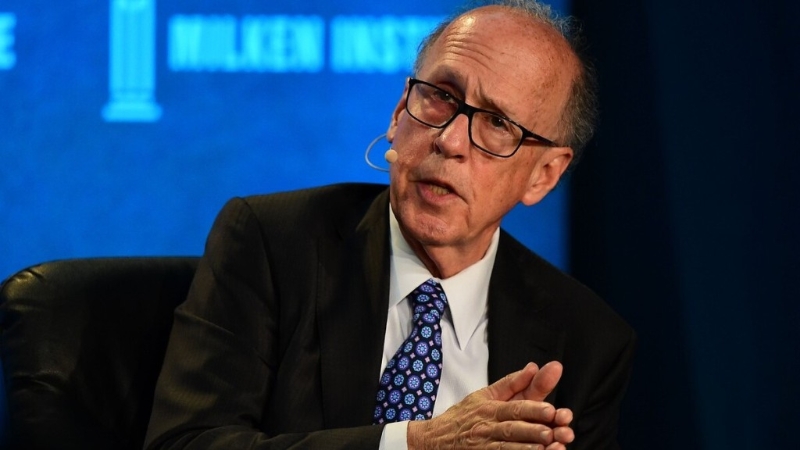 大摩前高层罗奇曾撰文发表“香港玩完”论调。.jpg 大摩前高层罗奇曾撰文发表“香港玩完”论调。.jpg