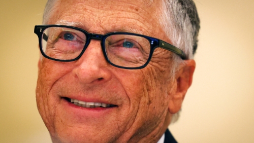 微软共同创办人比尔·盖茨(Bill Gates)承诺,将在2045年前捐出99%的庞大财富。 微软共同创办人比尔·盖茨(Bill Gates)承诺,将在2045年前捐出99%的庞大财富。