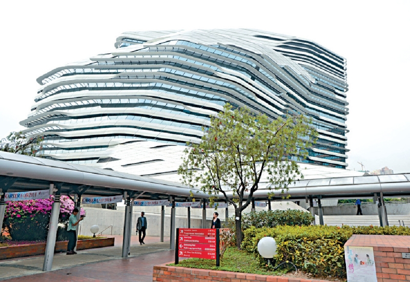 香港理工大学的创新楼就是由哈迪德所设计。 香港理工大学的创新楼就是由哈迪德所设计。