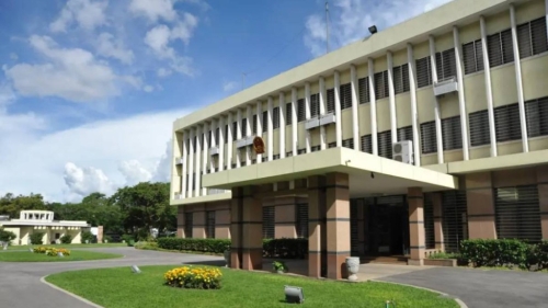 大使馆通报,有中资企业在赞比亚遭遇抢劫。 中国驻赞比亚大使馆 大使馆通报,有中资企业在赞比亚遭遇抢劫。 中国驻赞比亚大使馆