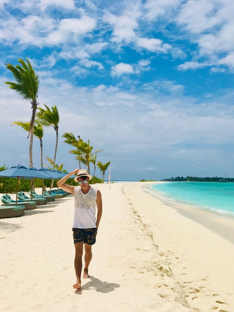 王贤志连日来贴出不少旅游相,但原来是旧相重温,他似乎眷恋昔日生活。 王贤志连日来贴出不少旅游相,但原来是旧相重温,他似乎眷恋昔日生活。