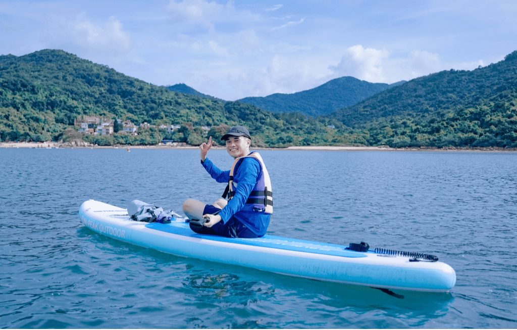 香港地质公园直立板及浮潜之旅 香港地质公园直立板及浮潜之旅