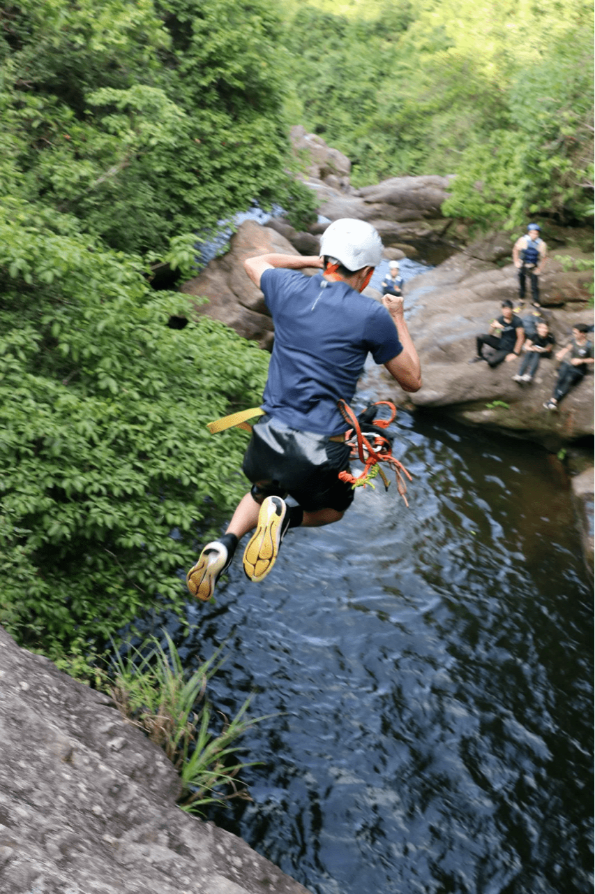 山崖跳水 山崖跳水