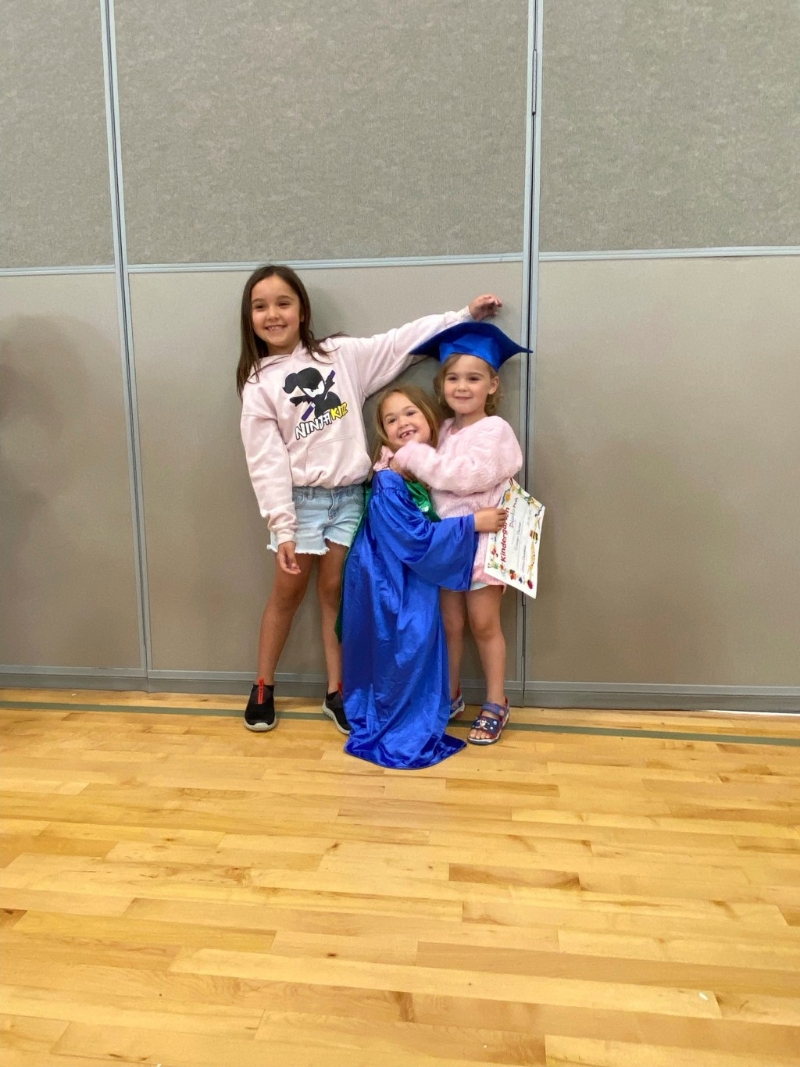 还害女孩年仅5岁、8岁及9岁。 还害女孩年仅5岁、8岁及9岁。