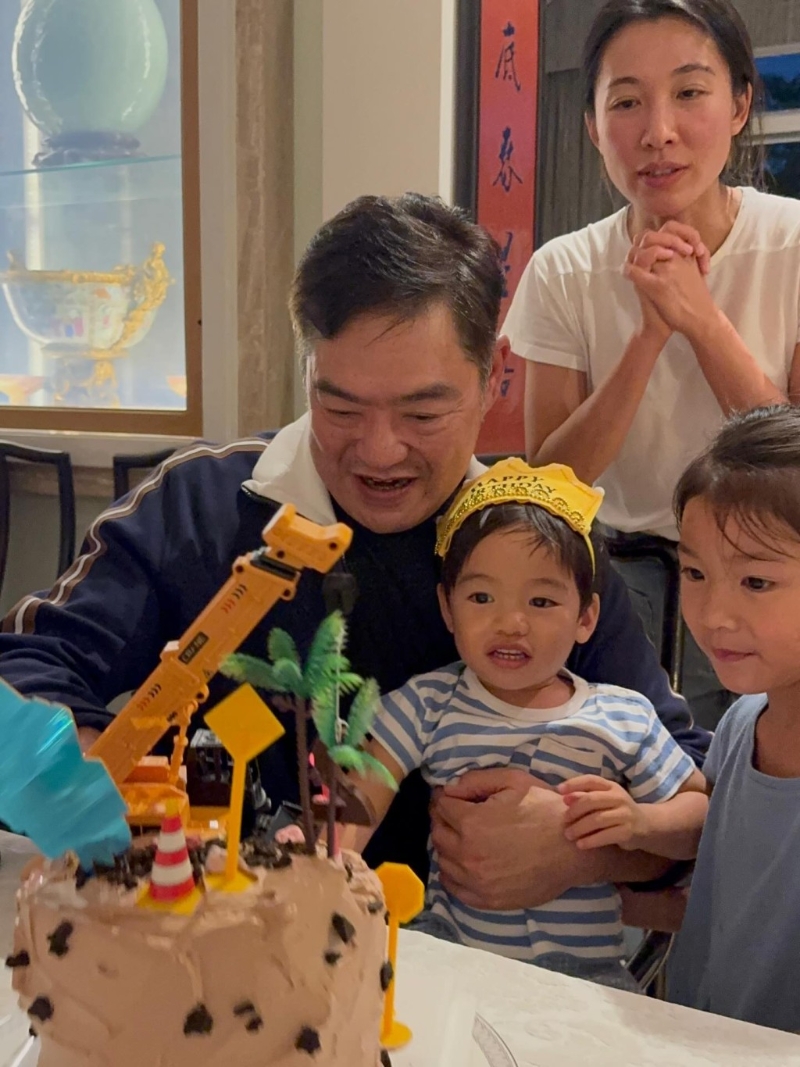 李美慧为儿子举行2岁生日,令豪宅内貌进一步曝光。3 李美慧为儿子举行2岁生日,令豪宅内貌进一步曝光。3