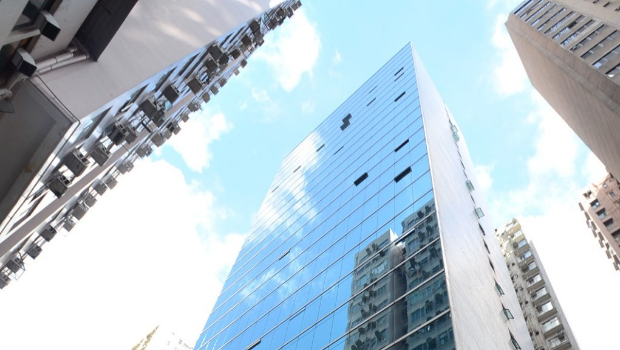 中望商业中心23楼全层,以2499万易手,平均呎价6942元。 中望商业中心23楼全层,以2499万易手,平均呎价6942元。