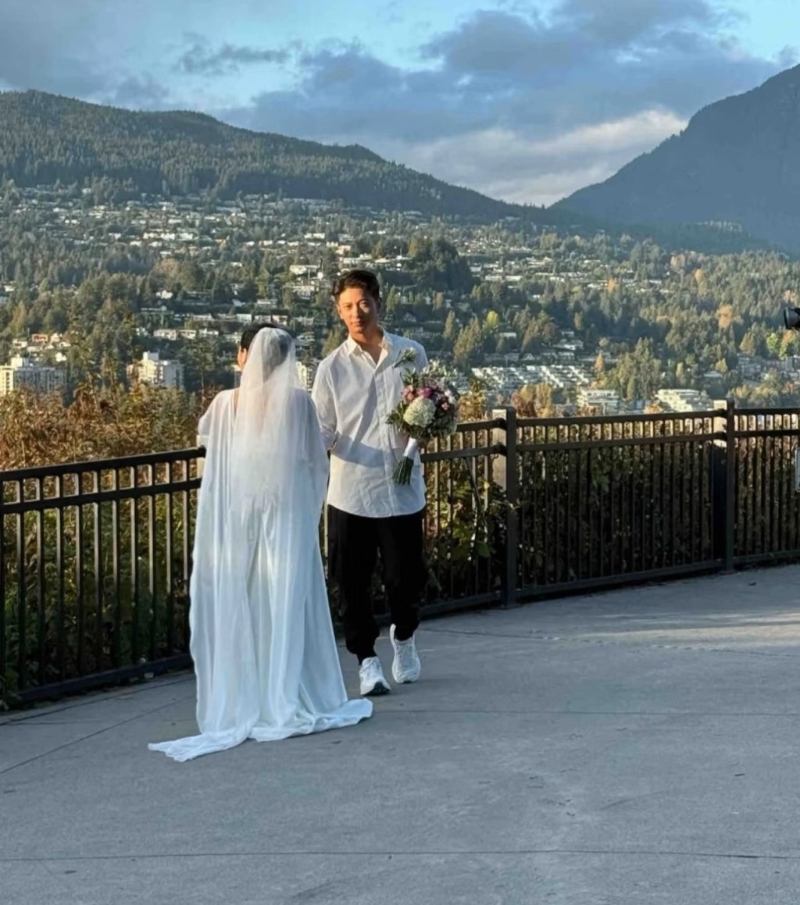 高钧贤去年11月宣布结婚,太太怀有5个月身孕。 高钧贤去年11月宣布结婚,太太怀有5个月身孕。