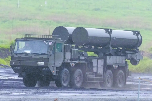 高超音速导弹发射车 高超音速导弹发射车