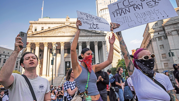 纽约市府强调局势已受控,重申绝不容忍暴力行为。 纽约市府强调局势已受控,重申绝不容忍暴力行为。