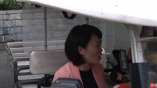 简舒培今出席指南宫活动。 简舒培今出席指南宫活动。