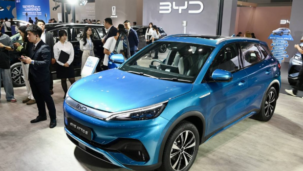 比亚迪等17车企近日承诺将供应商支付帐期统一至60天内。 比亚迪等17车企近日承诺将供应商支付帐期统一至60天内。