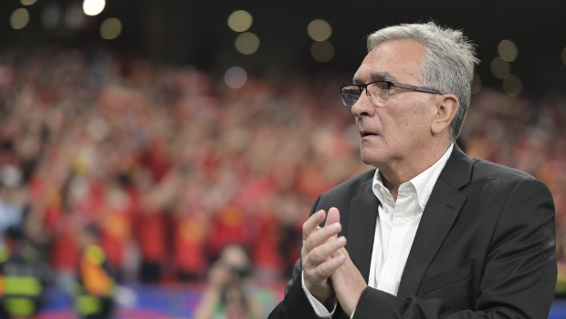 伊云高域带领的国足创下史上最差成绩纪录。 伊云高域带领的国足创下史上最差成绩纪录。