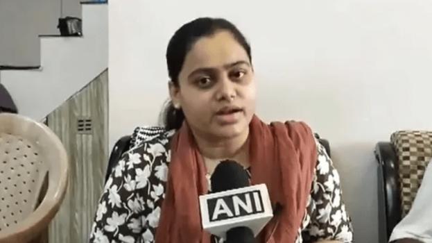 布胡米接受媒体访问 布胡米接受媒体访问