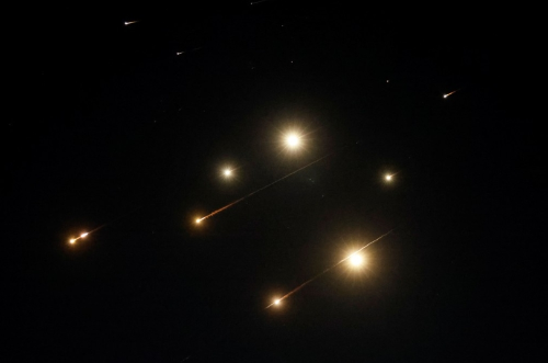 以军出作拦截。路透社 以军出作拦截。路透社