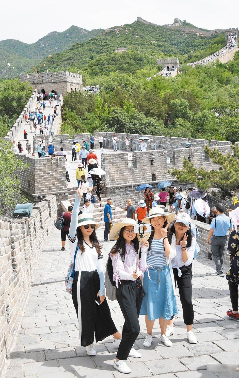 高考生将成为暑假的消费大军。 新华社 高考生将成为暑假的消费大军。 新华社