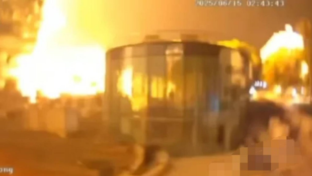 以色列魏茨曼科学研究院被导弹击中。 以色列魏茨曼科学研究院被导弹击中。