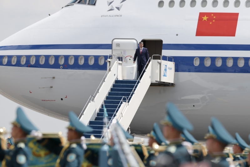 国家主席习近平应哈萨克斯坦总统托卡耶夫邀请,出席第二届中国-中亚峰会。 新华社 国家主席习近平应哈萨克斯坦总统托卡耶夫邀请,出席第二届中国-中亚峰会。 新华社