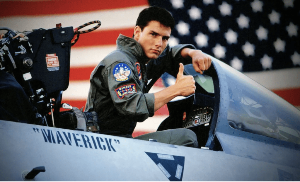 汤姆克鲁斯驾着F-14战机的英姿当年风靡影迷。电影截图 汤姆克鲁斯驾着F-14战机的英姿当年风靡影迷。电影截图