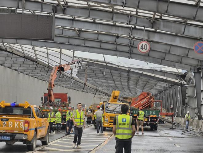 路政人员 路政人员