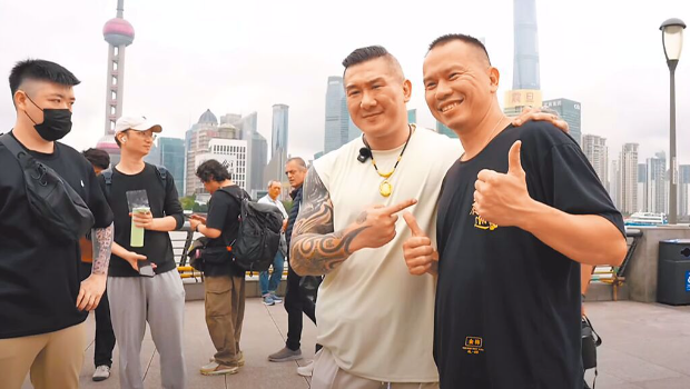 馆长访陆有助两岸和平交流? 馆长访陆有助两岸和平交流?