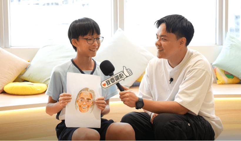 学生白明川绘画出外婆,外婆一直照顾他已有12年,无论经历什么,她始终陪伴着他。 学生白明川绘画出外婆,外婆一直照顾他已有12年,无论经历什么,她始终陪伴着他。