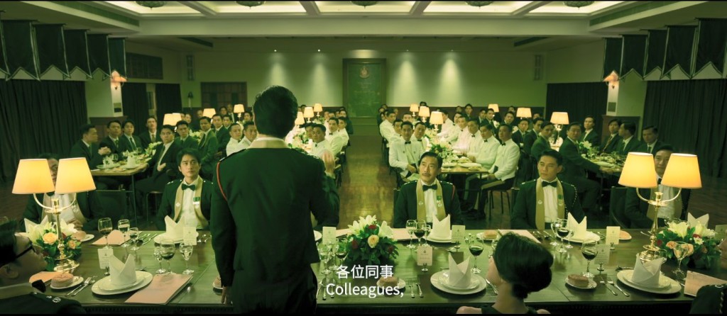 新作《寒战1994》第一段15秒宣传片首度曝光,左方有刘俊谦。 新作《寒战1994》第一段15秒宣传片首度曝光,左方有刘俊谦。