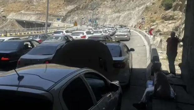 内地商人狼狈逃离德黑兰 内地商人狼狈逃离德黑兰